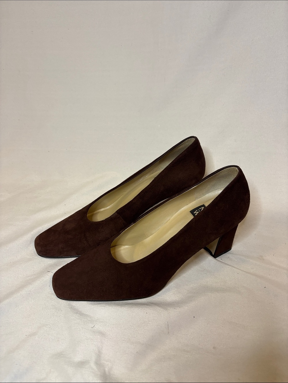 Vintage y2K Nine West Block Heel Pumps Brown Size 7.5 Shoes Heels 90s